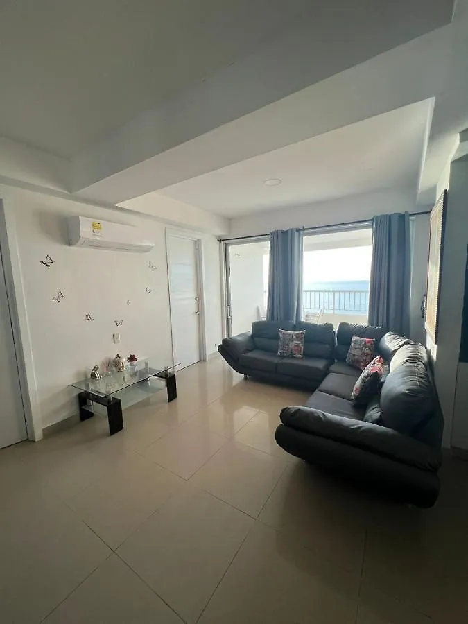 Beachfront Apartments Arriendos Ih Cartagena Colombia
